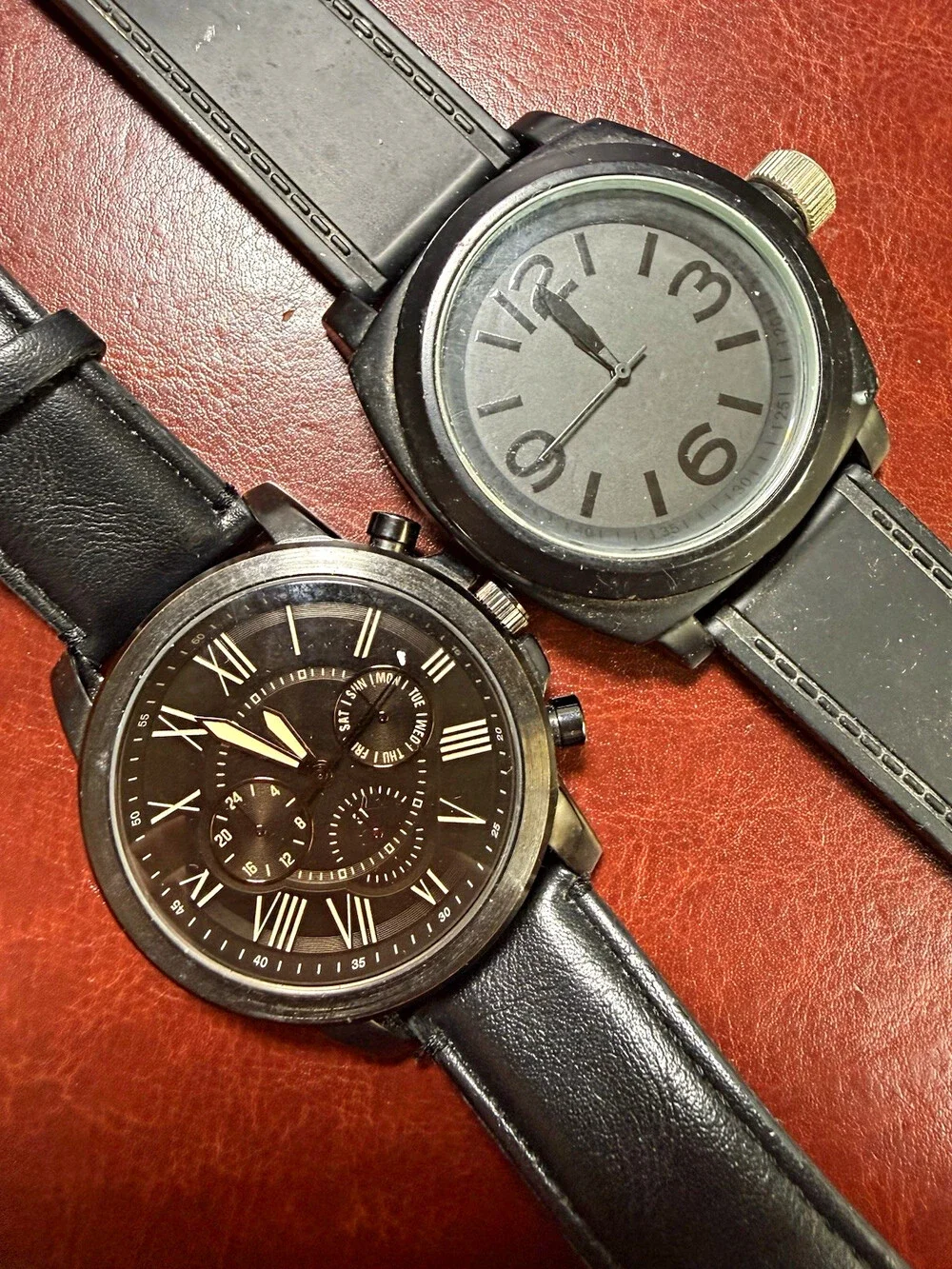 Lot of 2 Quartz Analog Wristwatches Black Bands Black/Gray Dials 42mm